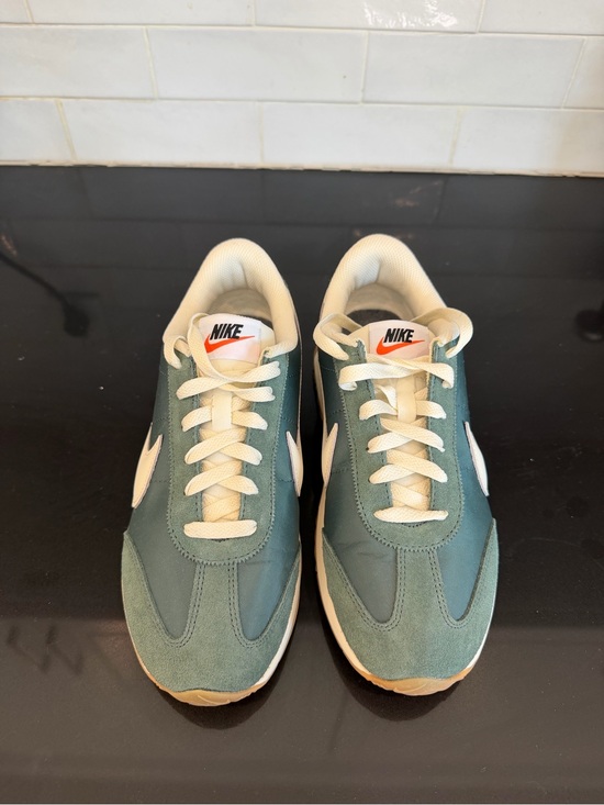 Nike Shoes - Nike Women's Teal and White Athletic Sneakers